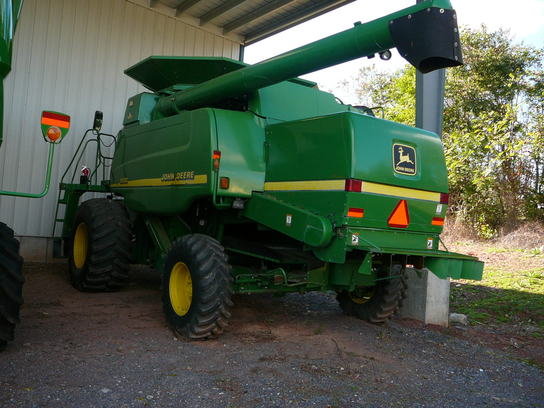 2001 John Deere 9650W in