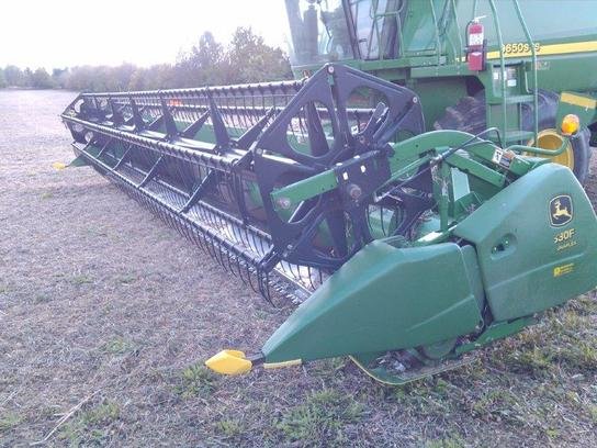 2004 John Deere 630F in
