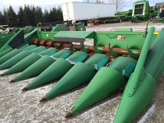 1997 John Deere 893 in