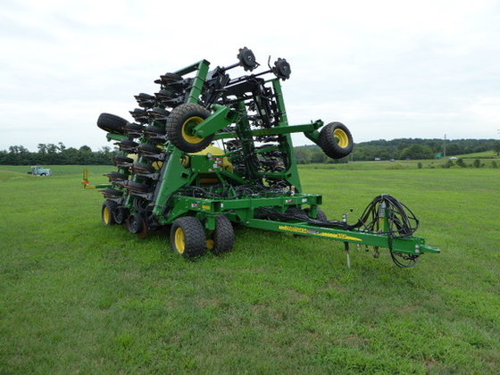 2006 John Deere 1990 in