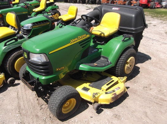 2005 John Deere X475 in