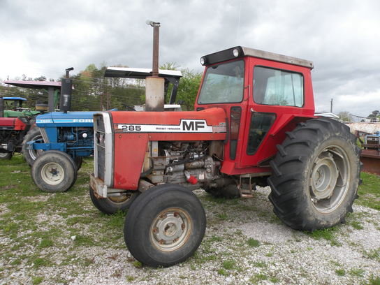 Massey Ferguson 285 in London,