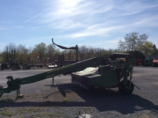 2009 John Deere 835 in