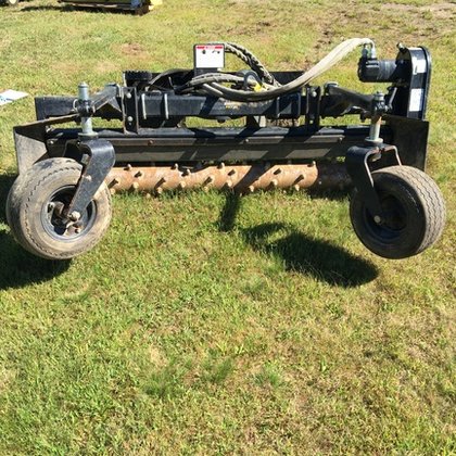 2011 John Deere PR72B in