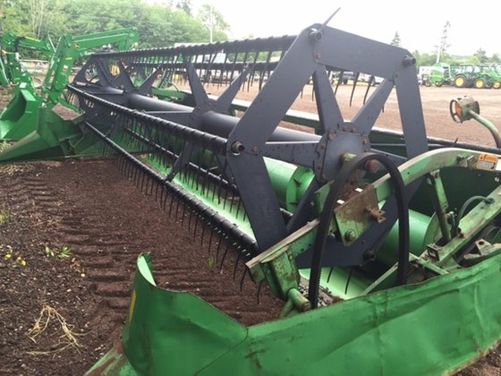 1996 John Deere 918 in