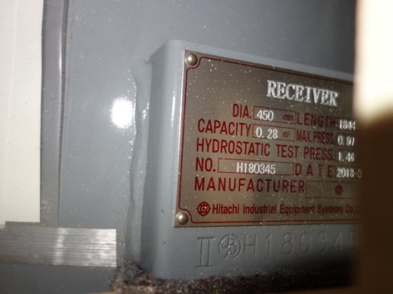 コンプレッサー（スクリュウ・レシプロ)