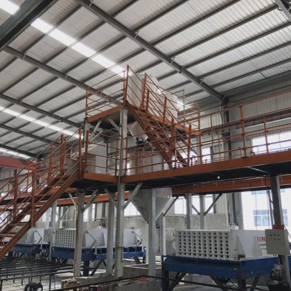 石膏中空壁板機械