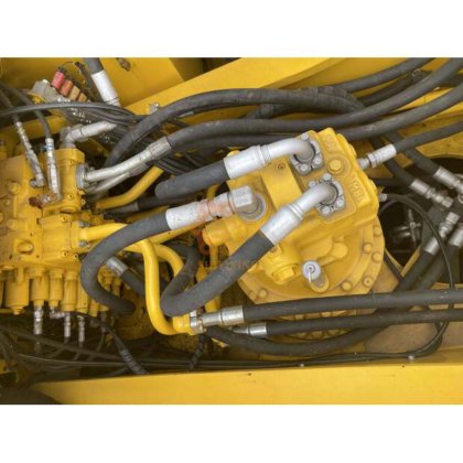 2021 Komatsu PC360-7