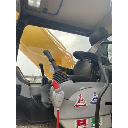 2021 Komatsu PC360-7