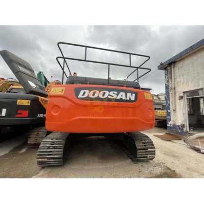 2021 Doosan DX300LCA