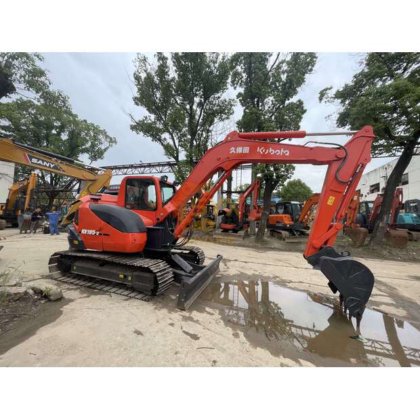 2023年久保田KX185