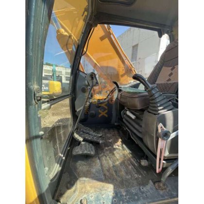 2021 Hyundai 215LVS