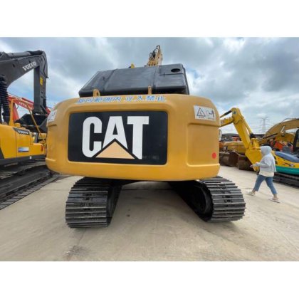 2022 Caterpillar 323D