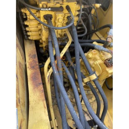 2019 Komatsu PC270-7