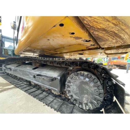 2023年卡特彼勒 323D