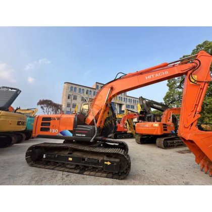 2023年日立 ZX130