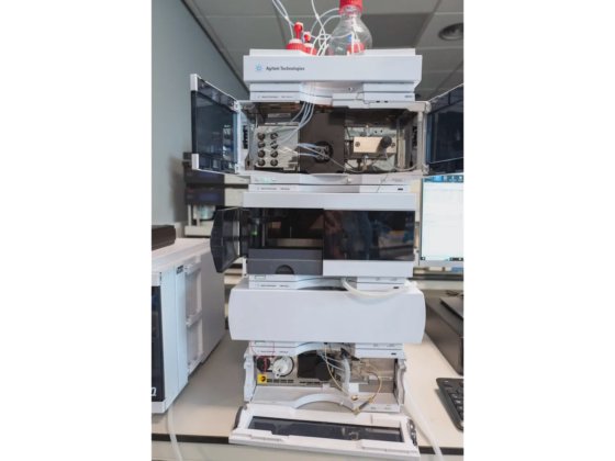 安捷伦 1260 Infinity/II HPLC 系统和