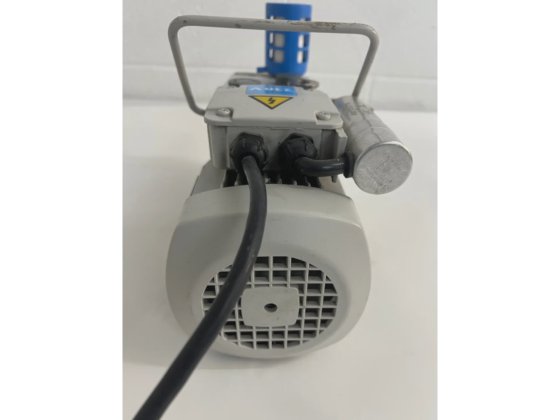 エドワーズE2M1.5真空ポンプ