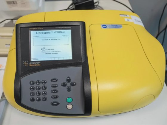 Amersham Biosciences Ultrospec 6300pro 分光光度计