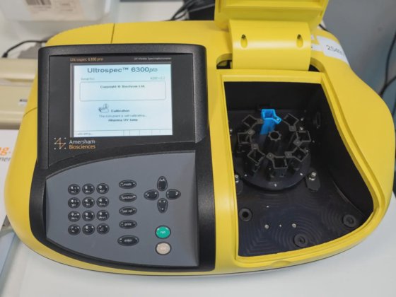 Amersham Biosciences Ultrospec 6300pro 分光光度计