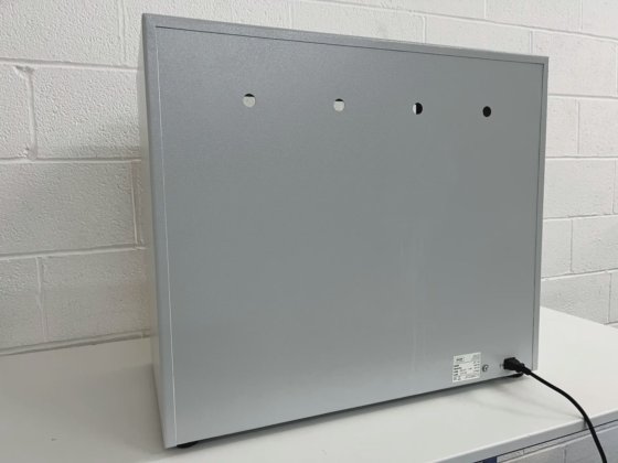 Genlab DC 125 乾燥キャビネット