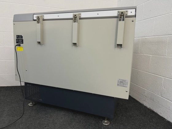 新不伦瑞克 Excella E25 培养振动器