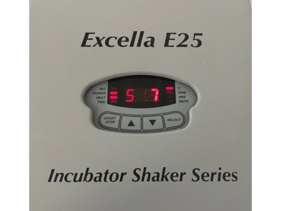 ニューブランズウィック エクセラ E25 インキュベート・シェーカー