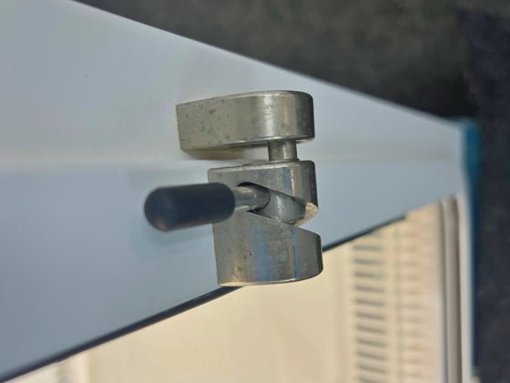 バイオマット2 微生物学的安全キャビネット クラス2