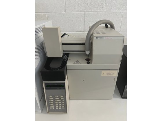 アジレント7820A GC