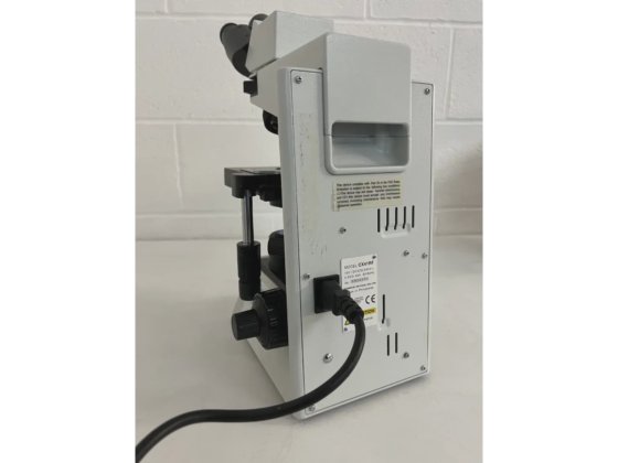 Microscópio Olympus CX41RF