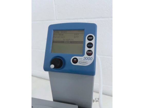 带 CVC 3000 控制器的 Vacuubrand