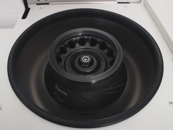 サーモ・ソルボール レジェンド XTR 冷凍遠心分離機