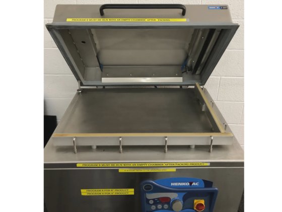 亨科沃克 E-303 KL 真空吸尘器