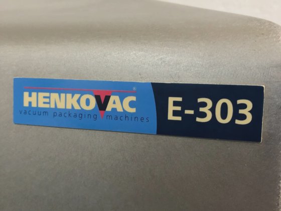 Henkovac E-303 KL Machine à