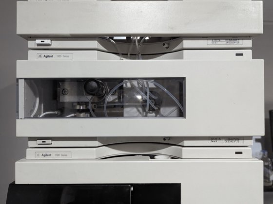 安捷伦 1100 高效液相色谱系统（带脱气器和 DAD