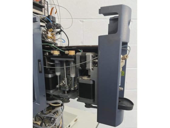 ウォーターズ アクイティ ウルトラパフォーマンス LC