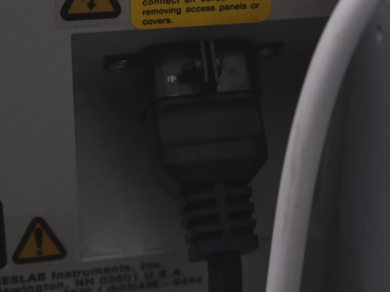 ネスラボCFT 25循環式チラー