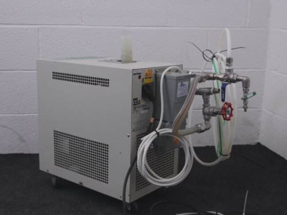 NesLab CFT 25 循环冷却器