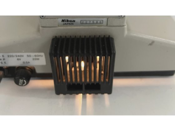 Microscópio Nikon Labophot