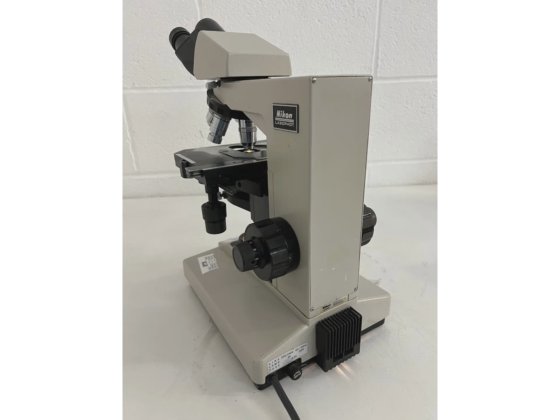 Microscópio Nikon Labophot