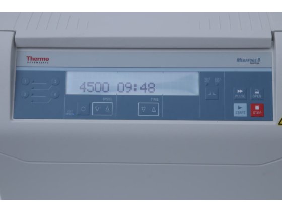 Thermo Megafuge 8 离心机