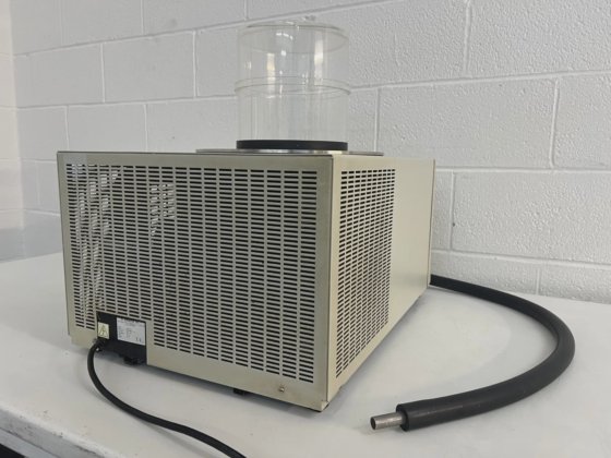 EC装置 モデュリョ凍結乾燥機