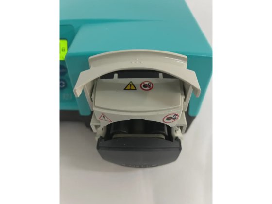 配备 313DW 泵头的沃森马洛 323 系列驱动器