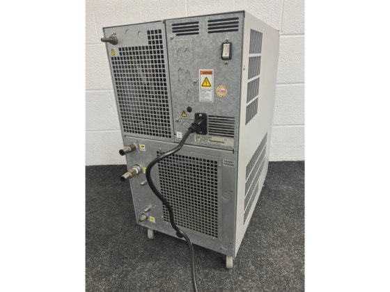 ネスラボサーモフレックス900循環式チラー