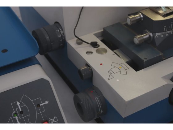 ライヒェルト・ユング ウルトラカットEミクロトームシステムとLKBナイフメーカー