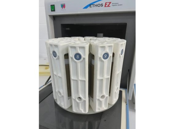 Ethos EZ 微波消解系统