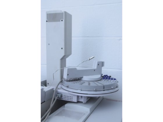 配备 5973 惰性 MSD 的安捷伦