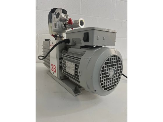 エドワーズE2M28真空ポンプ