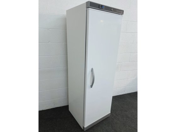 Tefcold UR400B 直立式冰箱