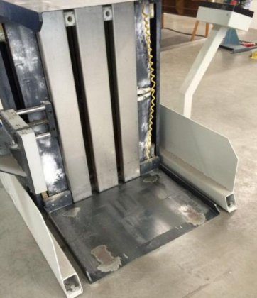 1998 Buschgraph SWH 90 LA